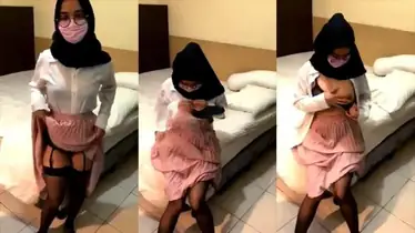 Sekretaris Hijab Kacamata Dihajar Bos di Kantor
